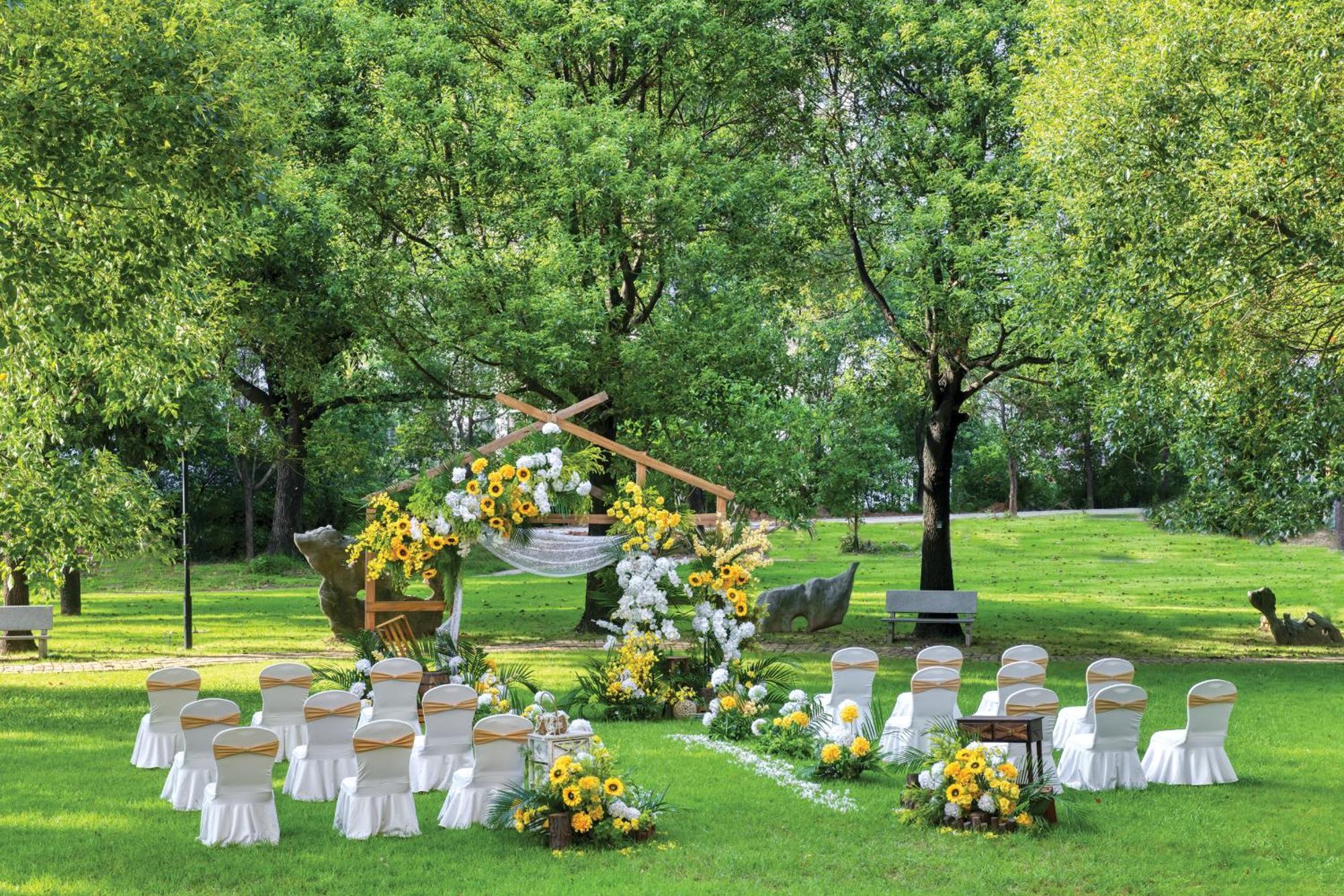 Dongguan Royal Garden Hotel Bagian luar foto
