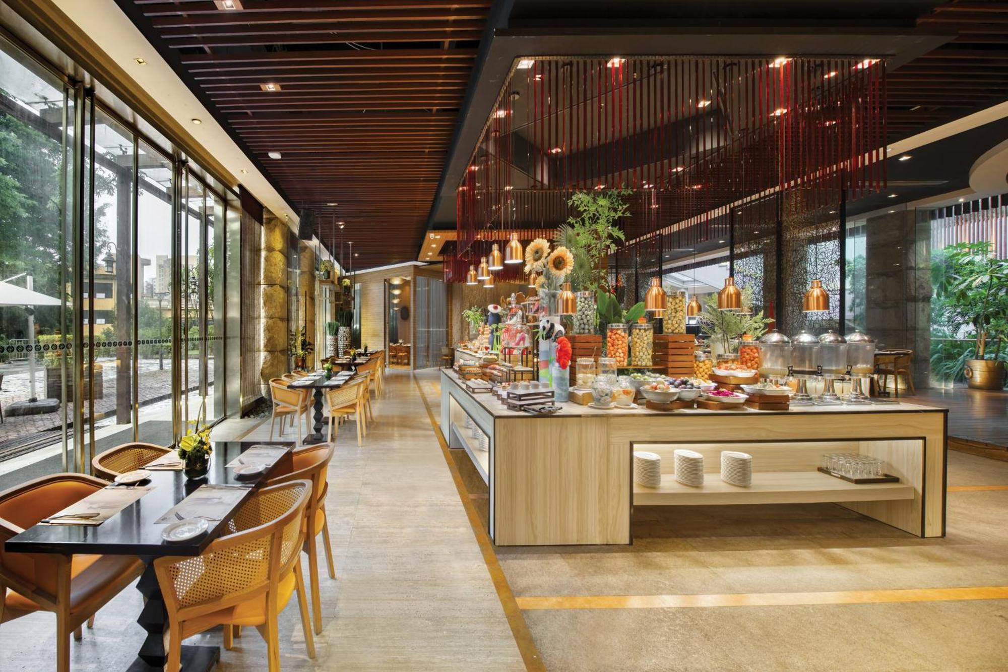 Dongguan Royal Garden Hotel Bagian luar foto