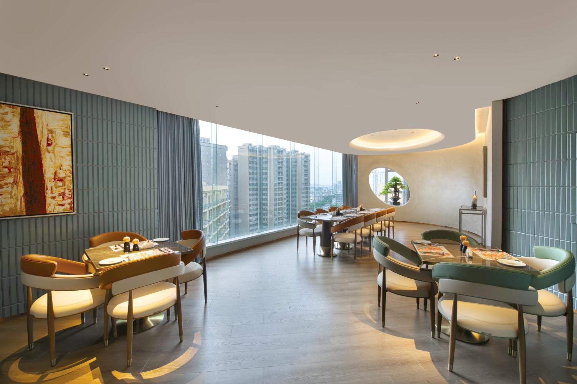 Dongguan Royal Garden Hotel Bagian luar foto